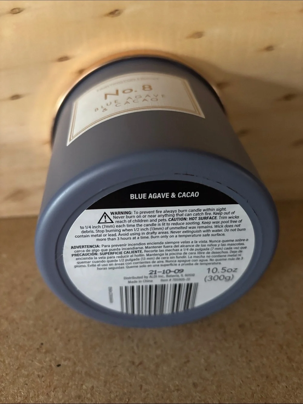 Huntington Home Blue Agave & Cacao Scented Candle - Blue with Gold Lid